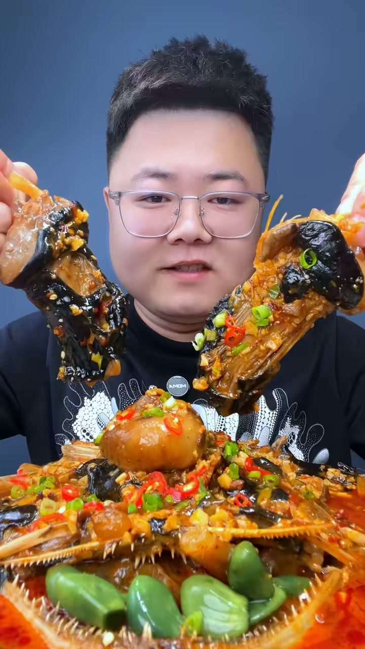 酱焖海里最丑的安康鱼,嘎嘎鲜,嘎嘎过瘾!