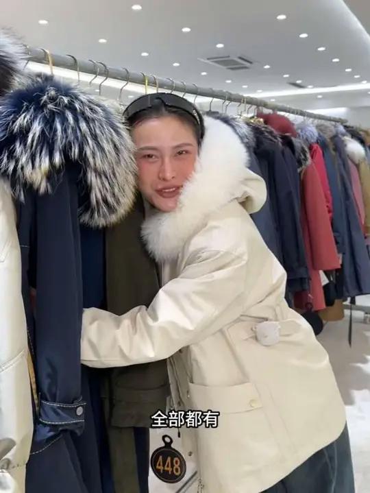 599的羽绒皮草派克还不冲吗 全兔毛内里加狐狸毛的大毛领,这次真的疯了