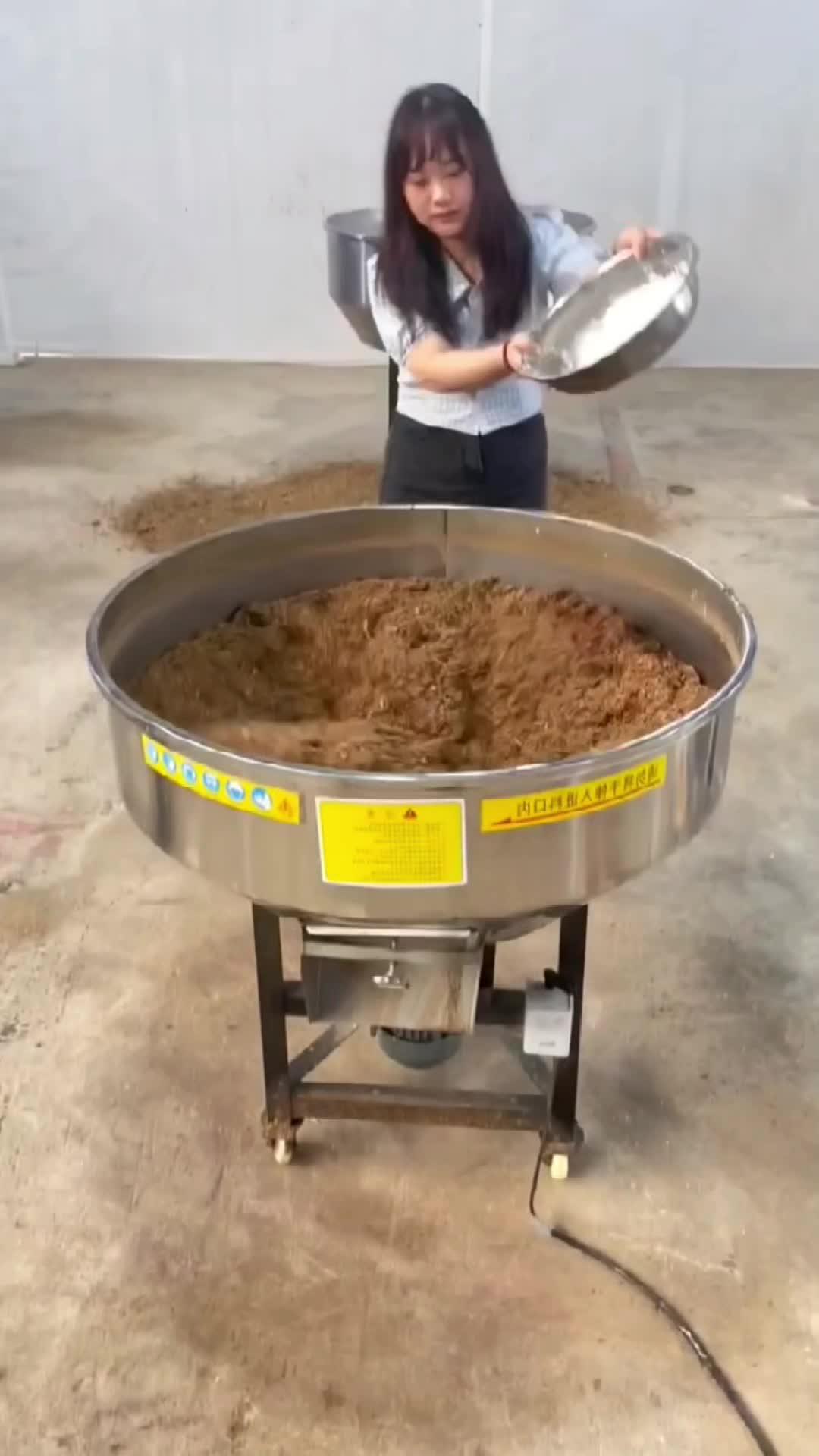 饲料搅拌机多少钱一台?家用照明电使用,适合养殖搅拌各种草料 搅拌机 饲料搅拌机