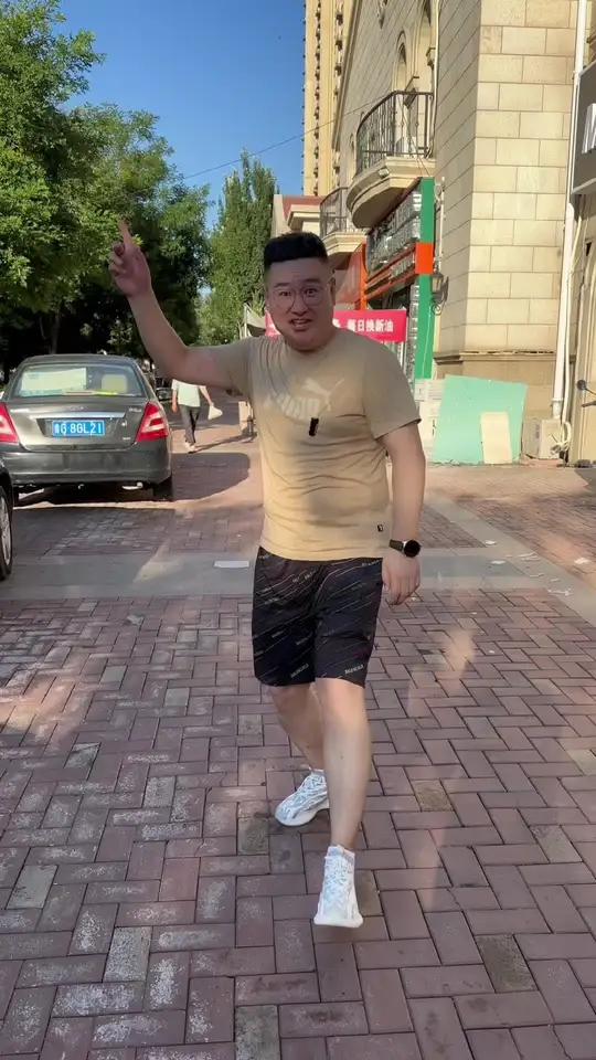 按摩养生 调理身体 身材管理 养生馆 孟氏魔减 英国宫的朋友可以抓紧去体验了