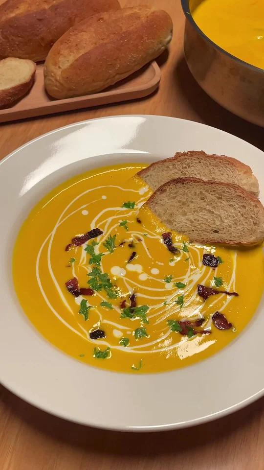 奶香十足～细腻香滑又好喝|南瓜奶油浓汤