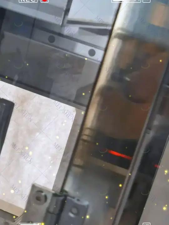 人工少?产量大?产品种类多?选这款!一人可操作省事更省人工 慕斯蛋糕切割机 一机多用省时省
