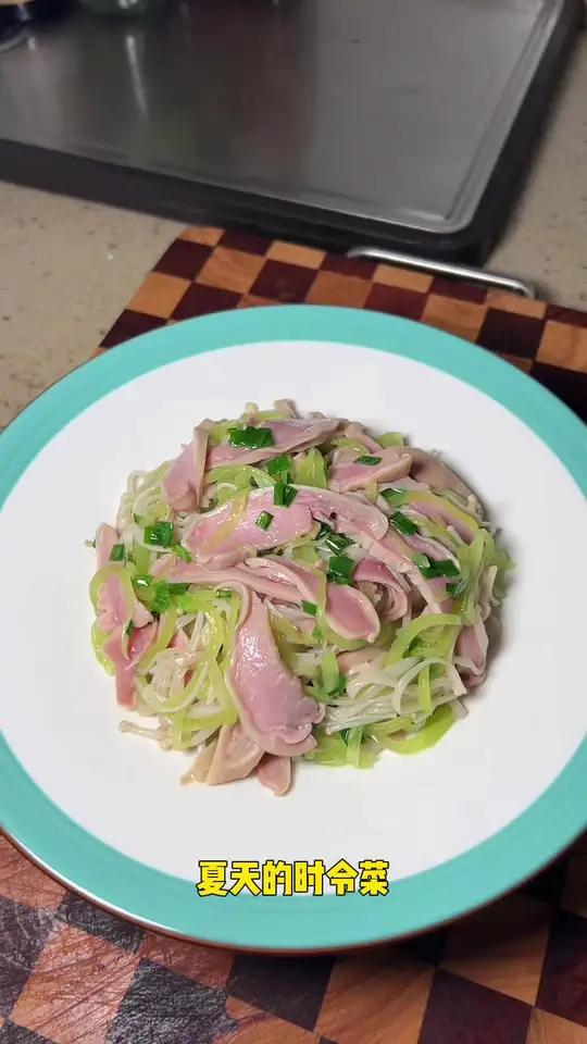 莴笋凉拌肚片