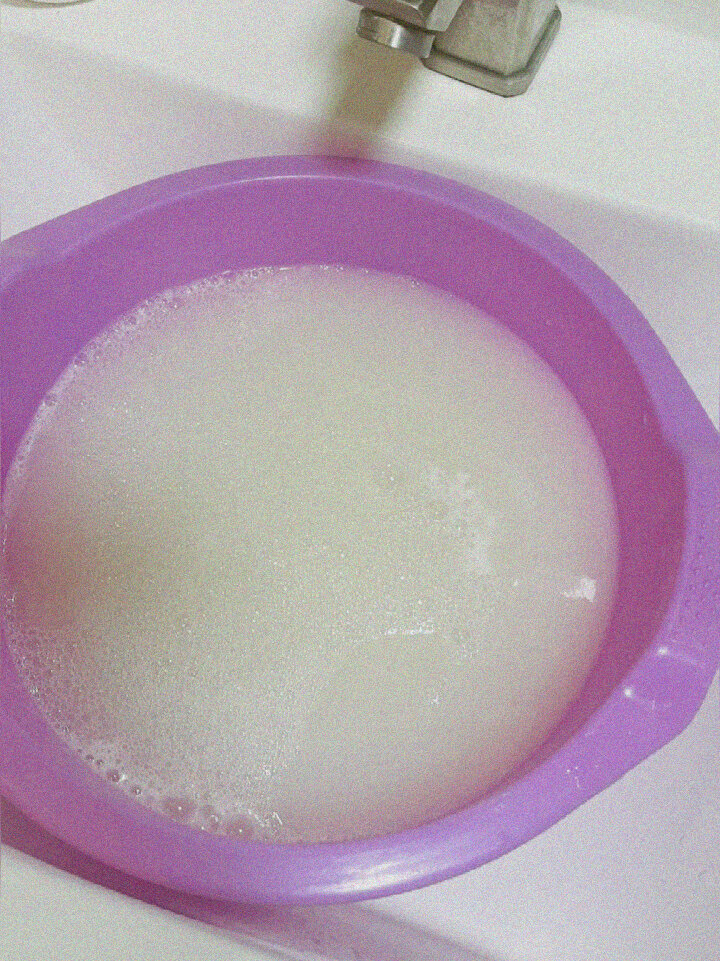 亲测面汤洗头发真的有用 护发素都没用