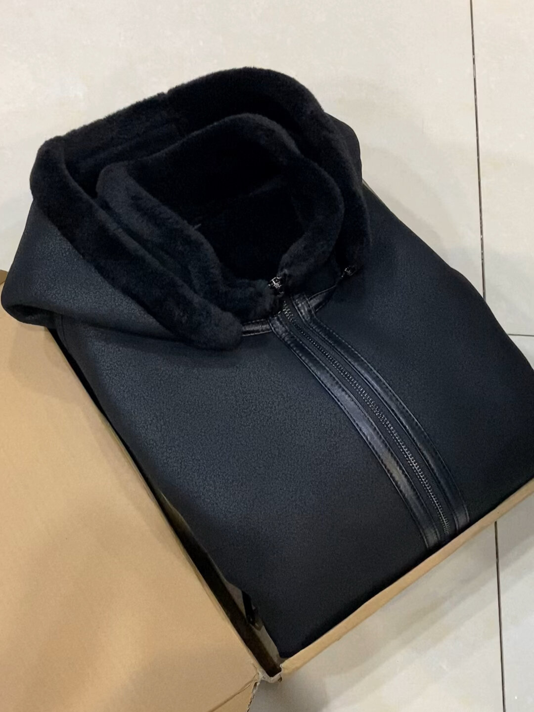 男士休闲连帽款皮毛一体