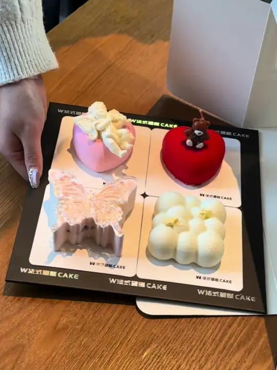 属于你的四拼小蛋糕来喽  蛋糕生日蛋糕仪式感蛋糕分享情侣礼物推荐