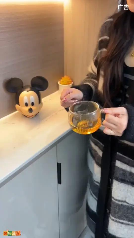 还是这种大容量的 养生壶 用着方便啊，煮好自动保温，打开水龙头随时随地都能喝口热乎的 养生