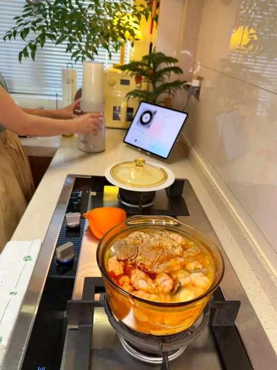 红酸汤肥牛嫩豆腐泡面锅——纯享版