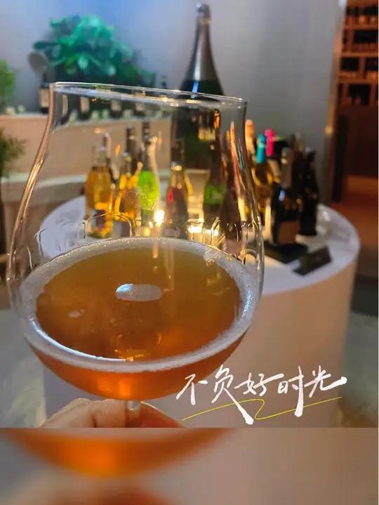 雷司令自然起泡葡萄酒
