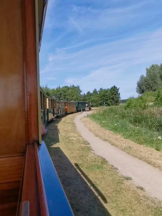 荷兰遛娃‖坐一回100年前的老式蒸汽小火车