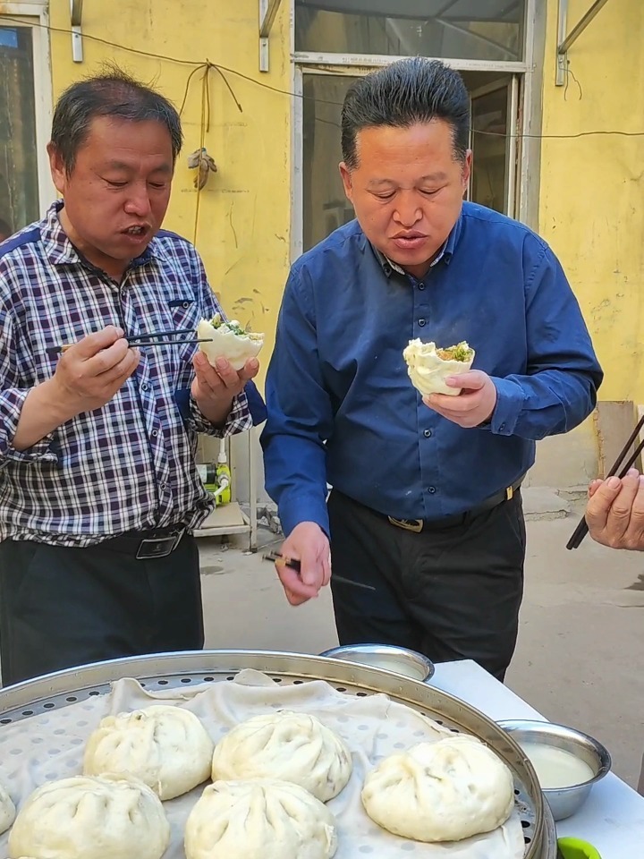 家庭版的韭菜猪肉蒸包,自己动手做起来