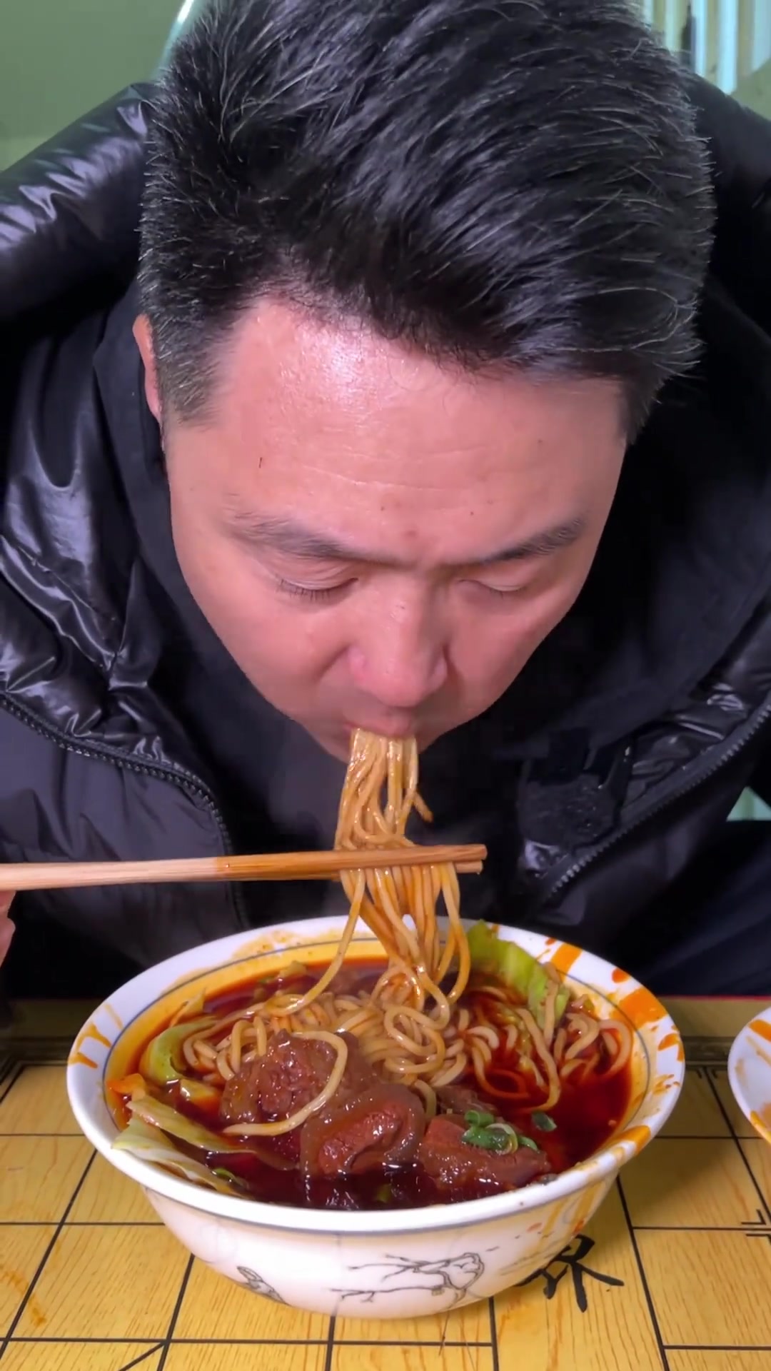 全国最贵的牛肉面还有谁 但是重庆贵的牛肉面基本上都是精品腱子肉