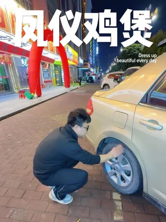 大朗凤仪鸡煲不到一张吃巨好吃的鸡煲火锅