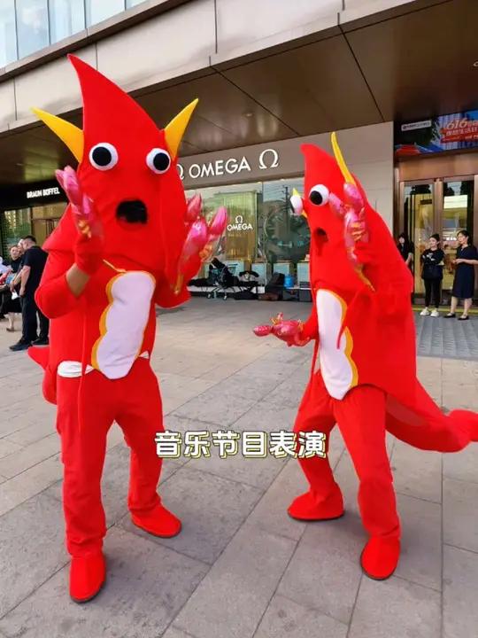 29.9 在龙贵吃喝玩乐一整天 包含电影票奶茶4选1东更道泡芙潮玩社游戏币!还有精彩的鱼台