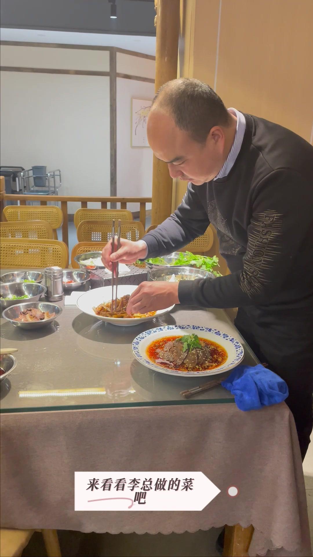 乐山西坝豆腐 老乐山民间菜 菜单设计视频拍摄???? 捷达菜谱设计公司西部一流全国前三甲