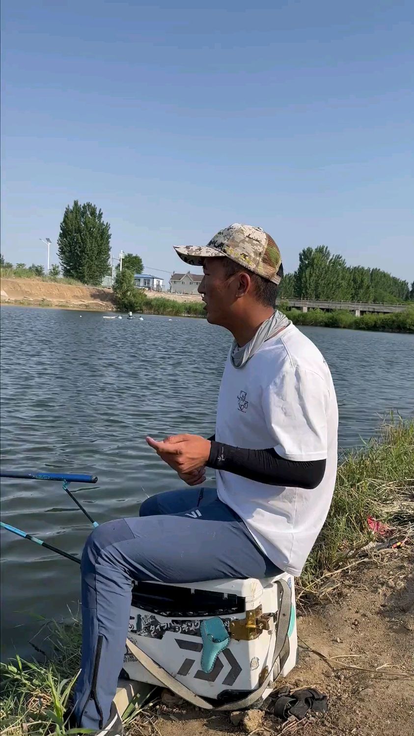 没想到吧，野生大青鱼都可以打浮了！