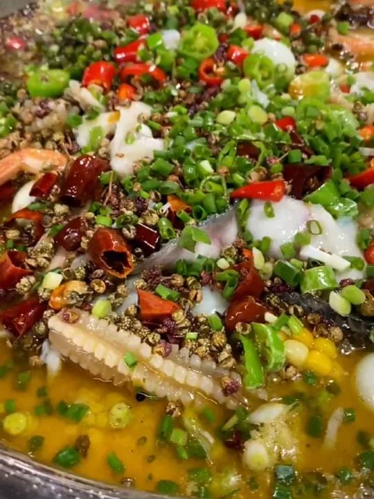 想吃大盆椒麻鱼的看过来!“鱼的花式做法 “大盆水煮鱼 “