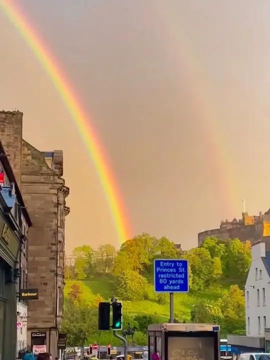 2025春夏新款人鱼姬亮片水钻尖头高跟鞋细跟包头仙女风凉鞋 精致优雅开春搭配优雅大气高级感
