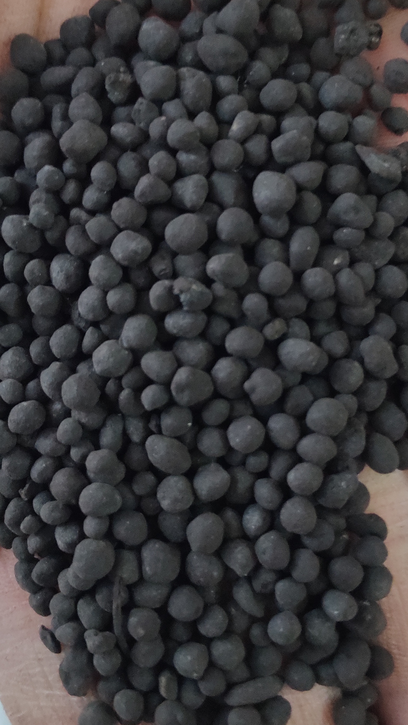 烘干鸡粪精颗粒有机肥