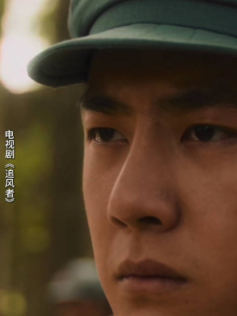 又是一年毕业季,无数学子从新的起点奔赴各自青春的赛场。时代各有不同,青春一脉相承,奋斗是青