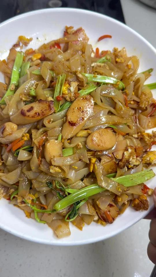 在家也可以炒出路边摊味道的炒河粉！