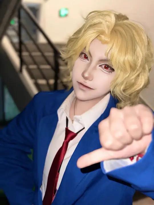 学马原的dio向你比了一个 dio 迪奥布兰度 jojo的奇妙冒险 jojo cos