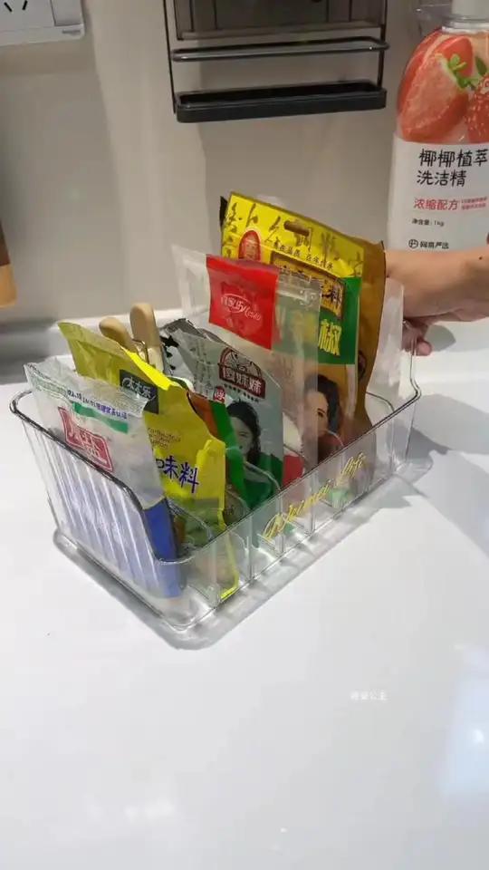 有了这个调料收纳神器,调料用完再也不怕用完乱七八糟的还洒出来了!还能放冰箱收纳咸菜酱菜 调