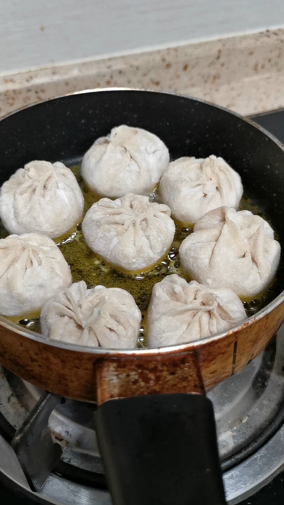 油煎包子