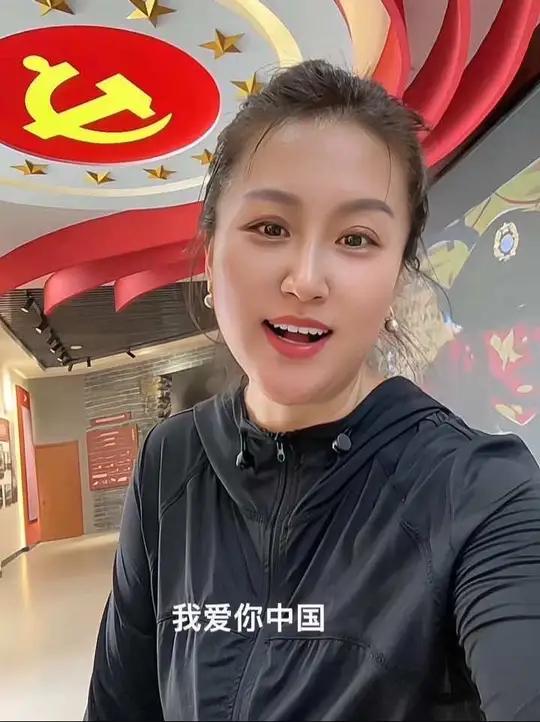 庆祝建党104周年!中国共产党万岁万岁万万岁 