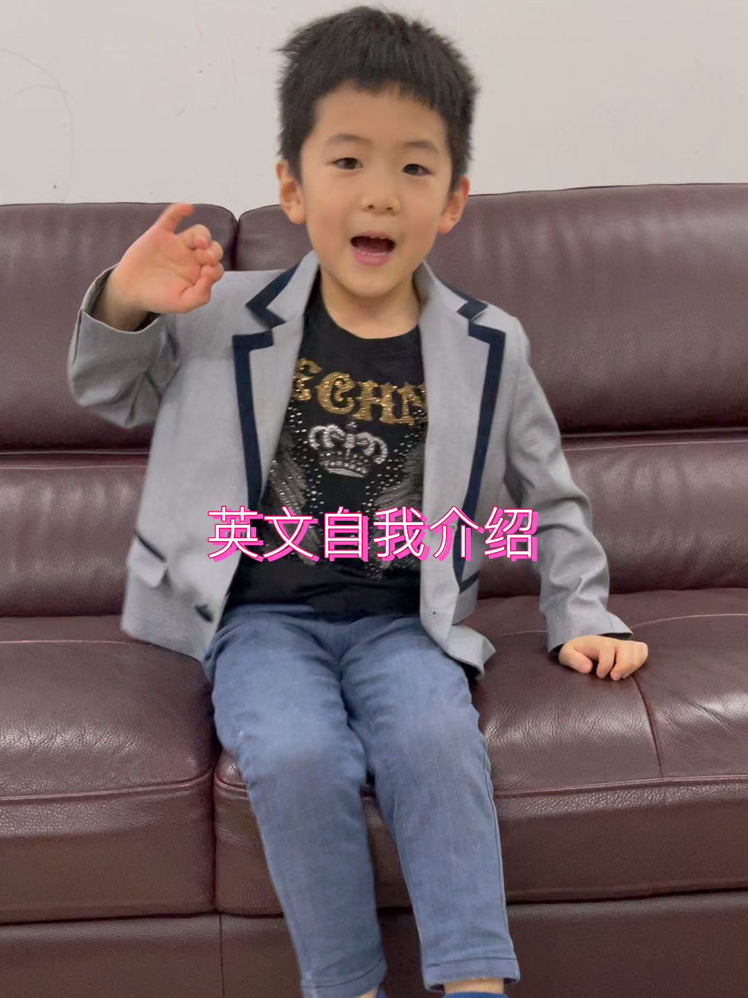幼儿园小朋友的英文自我介绍