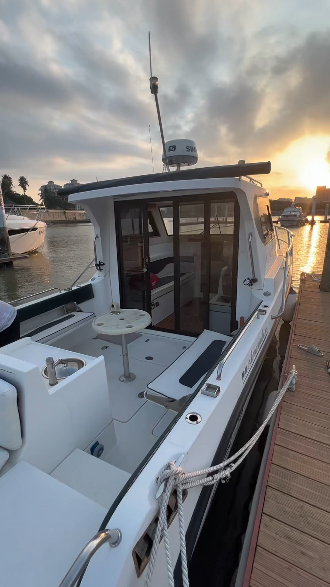 二手专业钓鱼艇