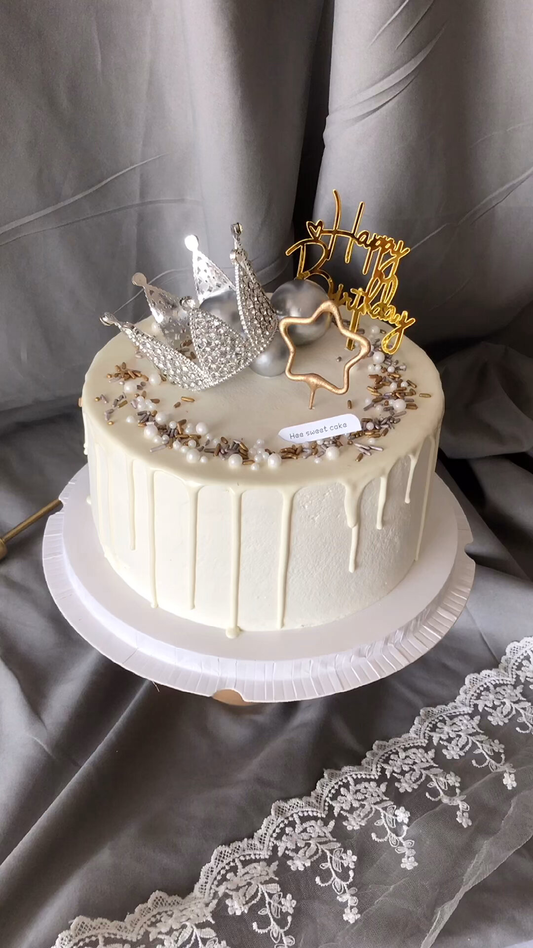 女生皇冠生日蛋糕,昆明