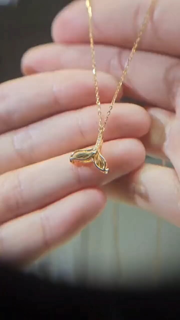 鱼尾项链的寓意“鱼”你相恋余生有你茫茫人