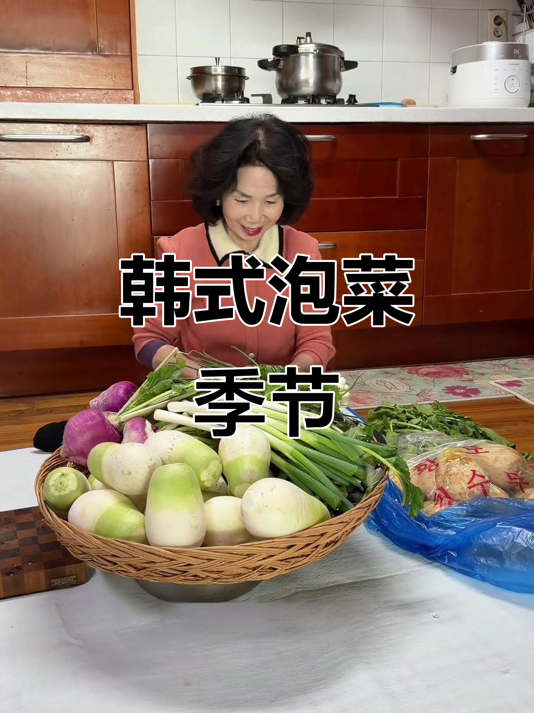 韩国泡菜季，婆婆腌制大萝卜块，能保存到明年春天