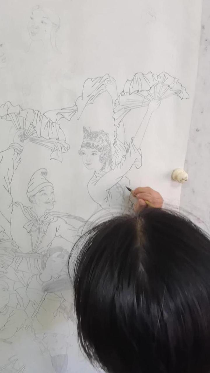海阳大秧歌是国家非遗，王旻的工笔作品值得学习