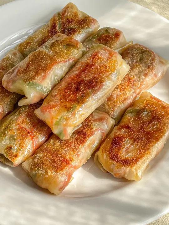 万万没想到！几张饺子皮就能做出营养早餐！