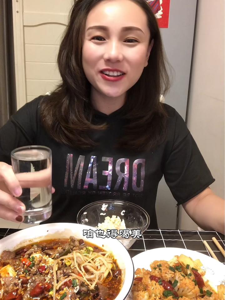 水煮肉片里你最喜欢加什么菜