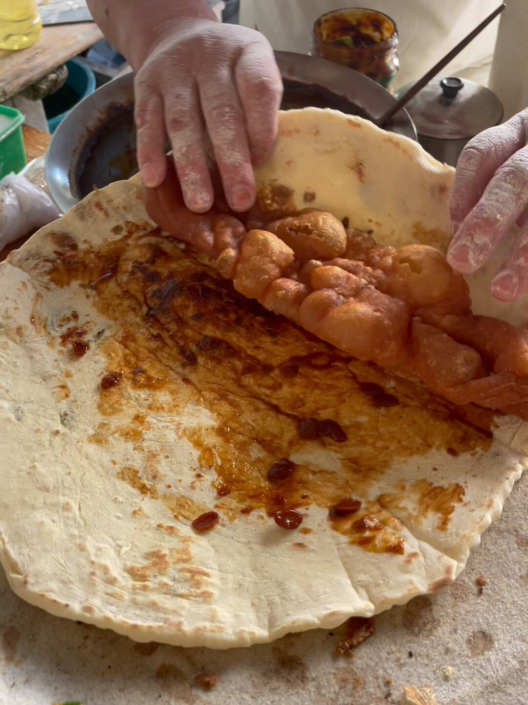 小吃天堂!5块钱的新昌大饼夹脆油条yyds