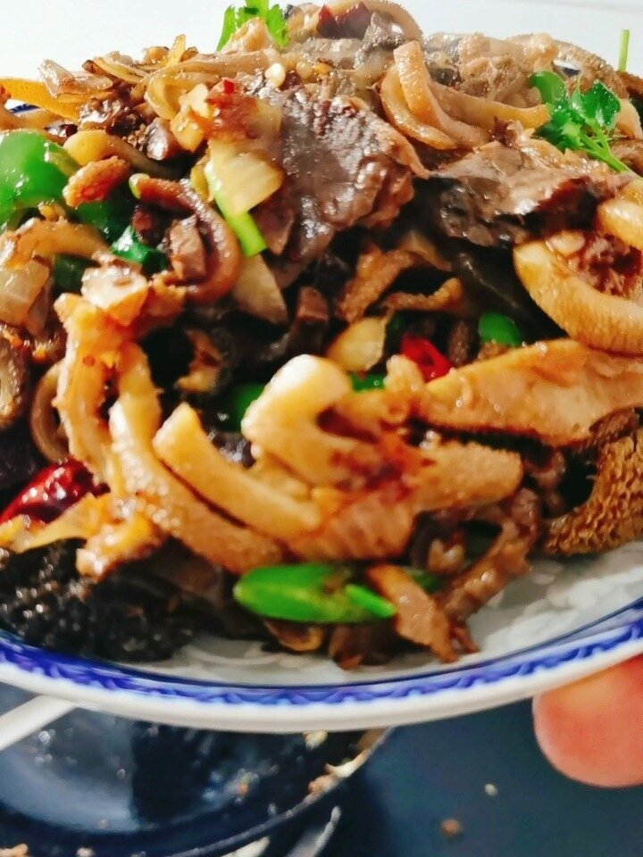 香辣解馋炒羊杂