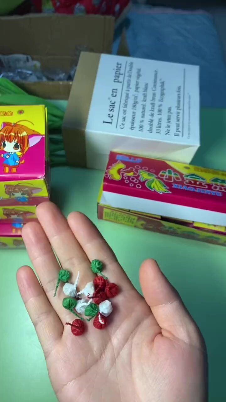小金鱼摔炮,小孩可以用脚踩,需家长陪护