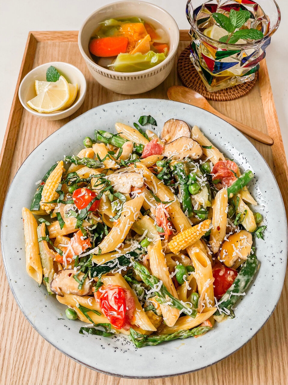 给ta的晚餐清爽意式春天意面哈佛蔬菜汤