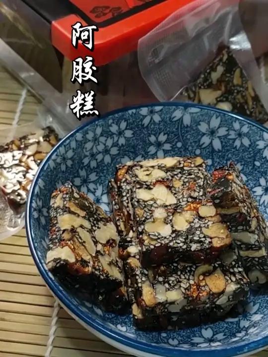 入冬要给老婆准备阿胶糕了，小白都会做的详细配方做法，0失败哦 家里老婆一到冬季手脚冰冷的，