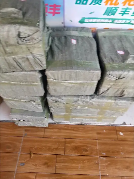 专业竹鸡养殖,忙碌的日子里与兄弟们一起奋斗
