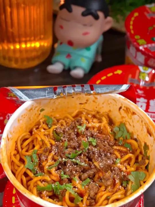 不是,谁还没吃过这个酱香浓郁的茄皇 番茄肉酱拌面啊