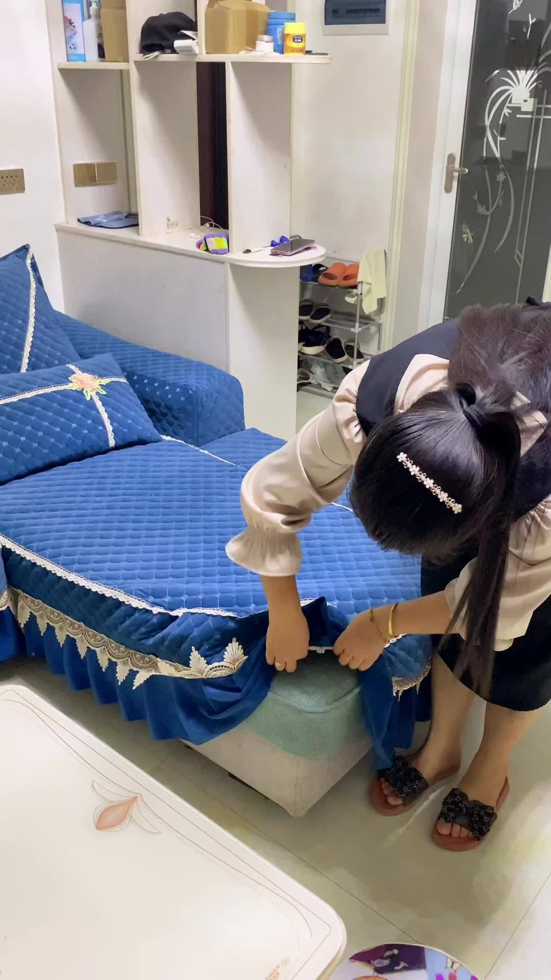 给自己买了那么多衣服,也要给沙发做套新衣服,穿上新衣服的沙发更加好看了 装修 沙发套 防滑