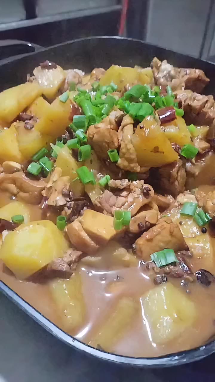 大盘鸡就来小盘菜,欢迎大家吃大盘鸡 舌尖上的味道 抖音推广 每天分享穿搭日常 每日穿搭pl