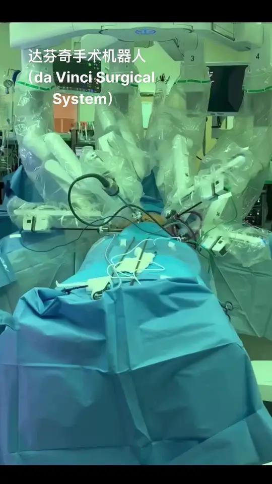 手术机器人(Surgical Robot)是一类结合了医学、机械工程、计算机科学、人工智能