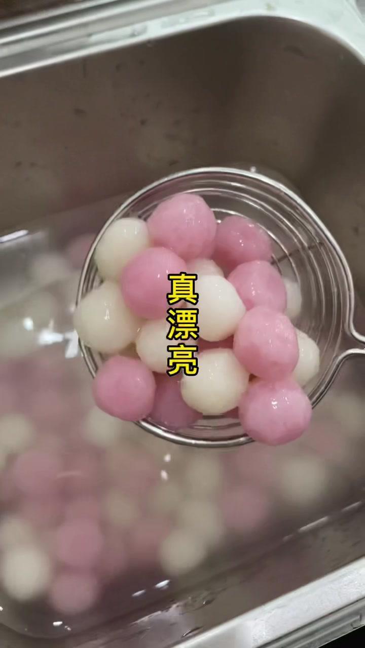 欢迎光临我的生活 自制冰汤圆 真材实料才能做出好味道 手工冰粉 纯手工零添加 好吃到停不下