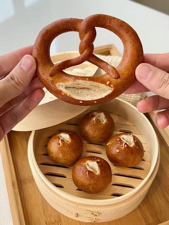 不用厨师机!最省事的德国碱水面包Pretzel!