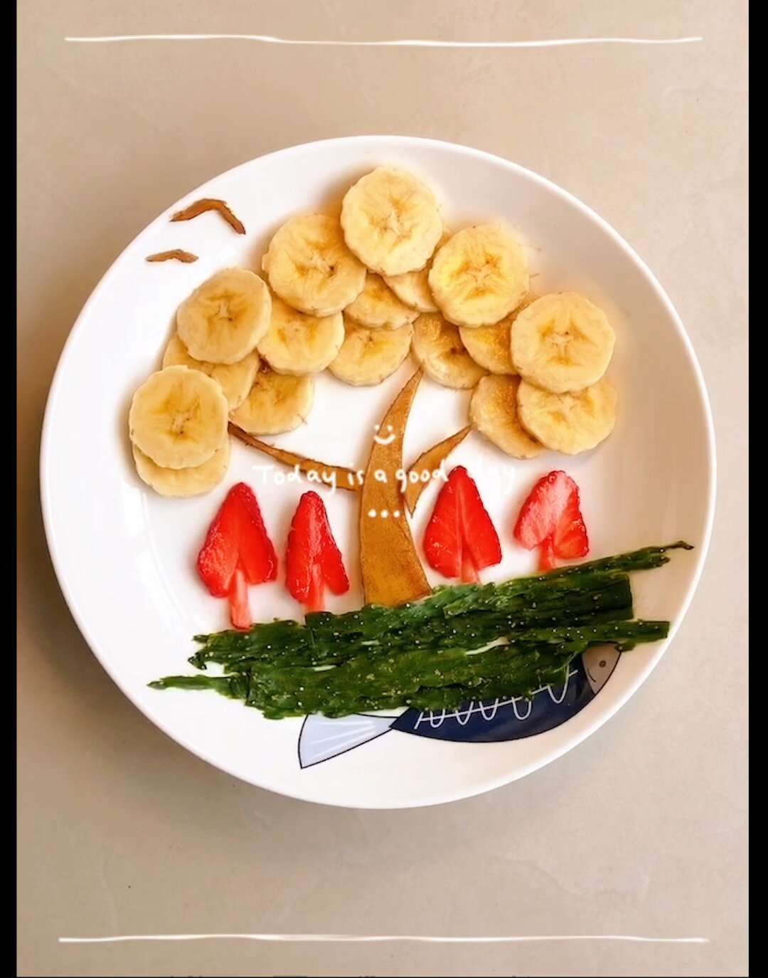 水果拼盘|香蕉草莓水果拼盘